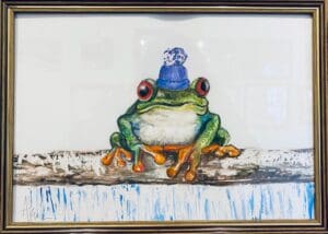 Frog in woolly hat