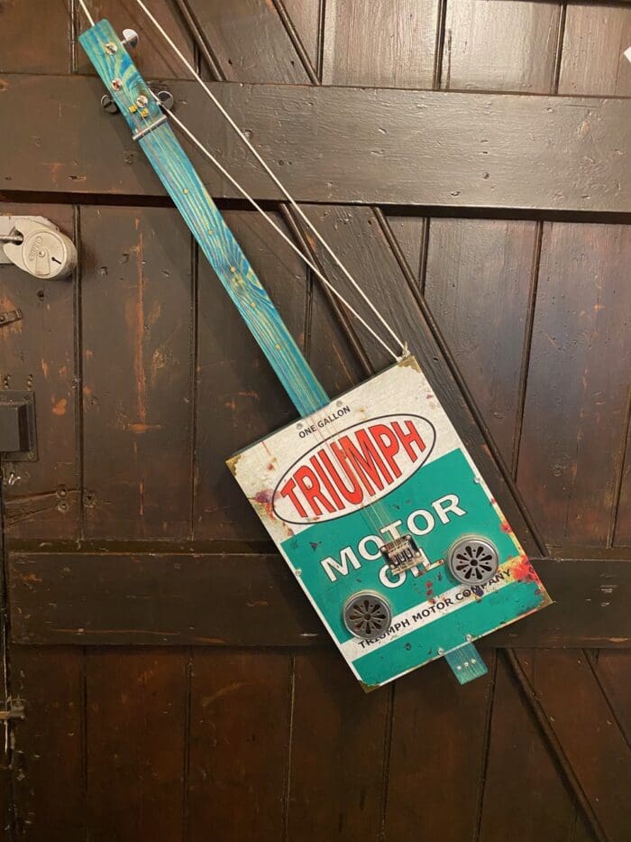 Triumph Guitar